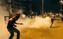 Τρίπολη: Σφοδρά πυρά από αντιαεροπορικά όπλα