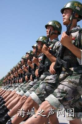 Εικόνες - ΣΟΚ απο την προετοιμασία των παρελάσεων του Κινέζικου Στρατού! - Φωτογραφία 6