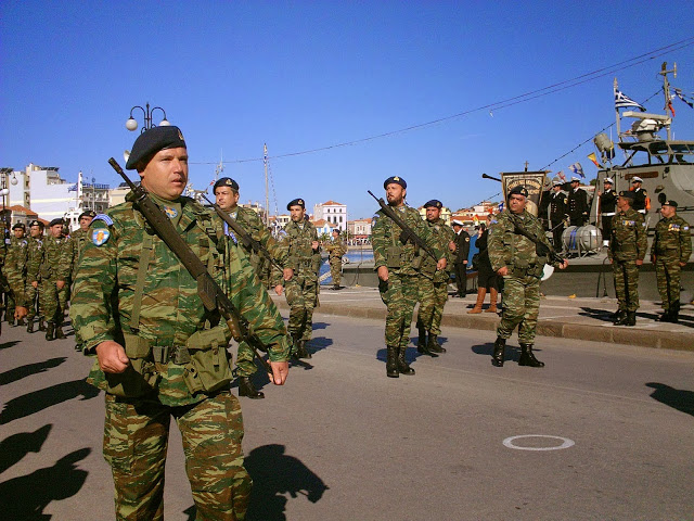 Εορτασμός απελευθέρωσης της Λέσβου (ΦΩΤΟ, ΒΙΝΤΕΟ από τη στρατιωτική παρέλαση) - Φωτογραφία 4