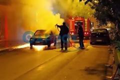 Στις φλόγες αυτοκίνητο στην Καλαμάτα