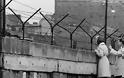 9 Νοεμβρίου 1989 - Η πτώση του τείχους στο Βερολίνο και το «λάθος» που άλλαξε την ιστορία! (φωτό - βίντεο)