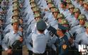 Εικόνες που σοκάρουν απο την προετοιμασία των παρελάσεων του Κινέζικου Στρατού - Φωτογραφία 9
