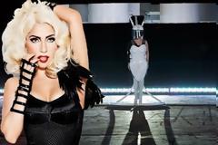 Πιο Lady Gaga δεν γίνεται! Αυτό είναι το πρώτο ιπτάμενο φόρεμα