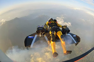 Πετώντας με Jetpack πάνω από το όρος Φούτζι [video] - Φωτογραφία 1