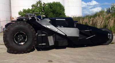 Η ρέπλικα του Batman Tumbler κυκλοφορεί! - Φωτογραφία 2