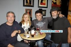 «Όργωσαν» τα Τρίκαλα τα τηλεοπτικά συνεργεία της εκπομπής του Νίκου Μάνεση για τα 60’ Ελλάδα