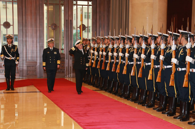 Ολοκλήρωση Συνεδρίου Gulf Naval Commanders Conference 2013 στο Αμπού Ντάμπι και Επισκέψεως Α/ΓΕΝ στην Κίνα - Φωτογραφία 10