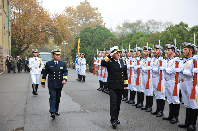 Ολοκλήρωση Συνεδρίου Gulf Naval Commanders Conference 2013 στο Αμπού Ντάμπι και Επισκέψεως Α/ΓΕΝ στην Κίνα - Φωτογραφία 15