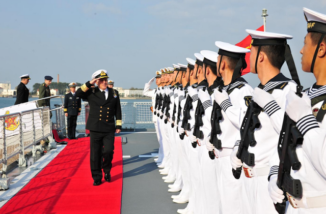 Ολοκλήρωση Συνεδρίου Gulf Naval Commanders Conference 2013 στο Αμπού Ντάμπι και Επισκέψεως Α/ΓΕΝ στην Κίνα - Φωτογραφία 2