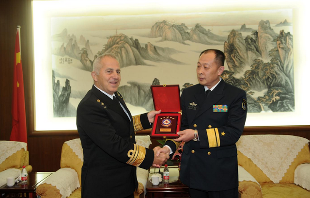 Ολοκλήρωση Συνεδρίου Gulf Naval Commanders Conference 2013 στο Αμπού Ντάμπι και Επισκέψεως Α/ΓΕΝ στην Κίνα - Φωτογραφία 6