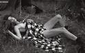 H 47χρονη Cindy Crawford φωτογραφίζεται topless - Φωτογραφία 3