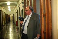 Η απίστευτη ομοιότητα του Θεόδωρου Πάγκαλου με την κόρη του [photos]