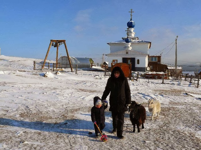 3850 - Πνευματική σύνδεση του Αγίου Όρους με εκκλησία σε νησί της λίμνης Βαϊκάλης στην παγωμένη Σιβηρία - Φωτογραφία 1