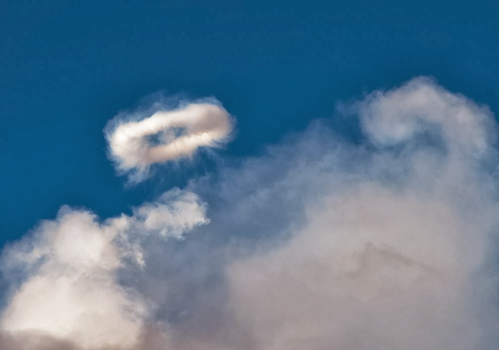 Ξύπνησε το ηφαίστειο Αίτνα στην Ιταλία: Λάβα και καπνός βγαίνει από τον κρατήρα - Φωτογραφία 5