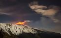 Ξύπνησε το ηφαίστειο Αίτνα στην Ιταλία: Λάβα και καπνός βγαίνει από τον κρατήρα - Φωτογραφία 6
