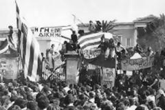 Το σύνθημα «Ψωμί, Παιδεία, Ελευθερία»  ξαναζεί...!!!