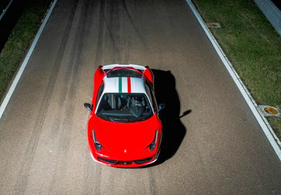 Ferrari 458 Italia αφιερωμένη στο Niki Lauda - Φωτογραφία 5