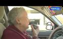 Η γιαγιά-ταξιτζής που έχει γίνει η λατρεία της πόλης της [video]