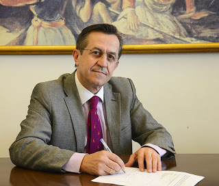 Νίκος Νικολόπουλος: O ρόλος του Στουρνάρα ως υπερ-υπουργού! - Φωτογραφία 1