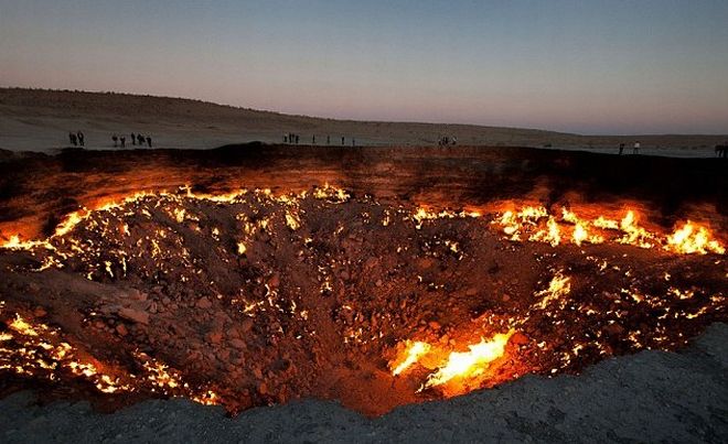 Οι Σοβιετικοί και η πύλη της κόλασης, που φλέγεται ακόμα - Φωτογραφία 2