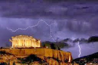 Ο τυφώνας Σαμαροβενιζελίνα πλήττει την Ελλάδα.. - Φωτογραφία 1