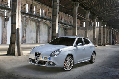 Ανανεώθηκε η Alfa Romeo Giulietta - Φωτογραφία 2