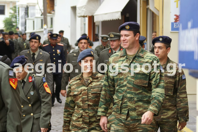 ΦΩΤΟ ΑΠΟ ΤΟΝ ΕΟΡΤΑΣΜΟ ΤΩΝ ΕΝΟΠΛΩΝ ΔΥΝΑΜΕΩΝ ΣΤΗ ΣΑΜΟ - Φωτογραφία 6