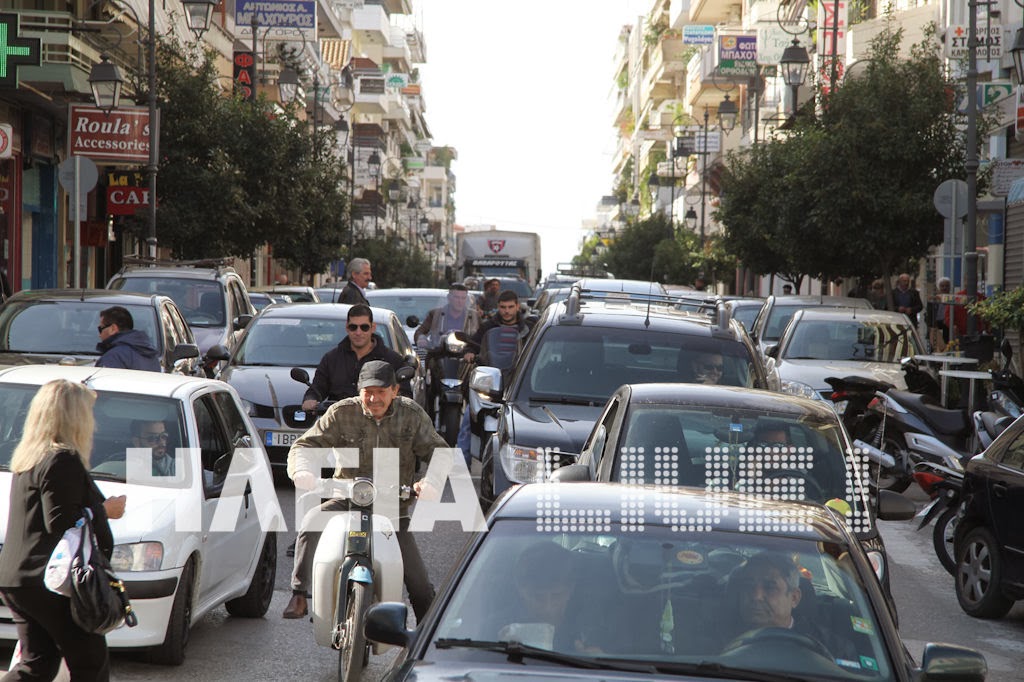 Κόλαση το κέντρο του Πύργου - Φωτογραφία 1