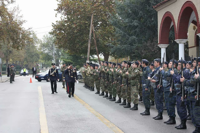 ΕΑΑΣ ΛΑΡΙΣΑΣ: Ημέρα των Ενόπλων Δυνάμεων - Τιμή στους Πολεμιστές της Πατρίδας - Φωτογραφία 2