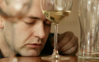 Υγεία: Ορόσημο τα 40 για την κατανάλωση αλκοόλ - Φωτογραφία 1