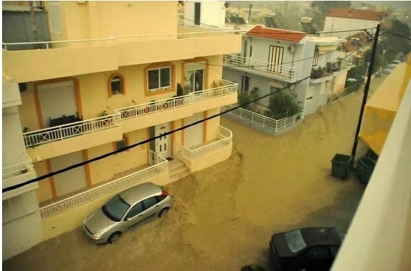 Συγκλονιστικές φωτογραφίες από τη φονική θεομηνία στη Ρόδο - Δείτε παρακάτω - Φωτογραφία 13