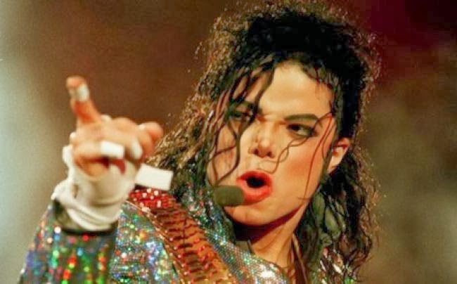 Ανατριχιαστικές λεπτομέρειες για το πώς πέθανε ο Μάικλ Τζάκσον: ¨Εκανε μόνος του ένεση με αναισθητικό - Φωτογραφία 1