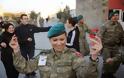 Επιστράτευσαν Τουρκάλες τσιφτετελούδες για να διδάξουν Τουρκικά στο Αφγανιστάν! - Φωτογραφία 1