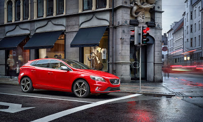 Τα Volvo V40 και V40 Cross Country σταθερά στην 1η θέση - Φωτογραφία 2