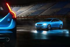 Παγκόσμια πρεμιέρα για τα νέα Volvo S60 Polestar και V60 Polestar