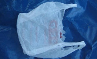 Αξιοποιήστε τις πλαστικές σας σακούλες - Φωτογραφία 1