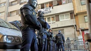 Ισπανία: Έξι συλλήψεις για αντίσταση εναντίον... έξωσης - Φωτογραφία 1