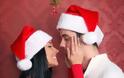 Single τα Χριστούγεννα; 4 βασικοί λόγοι που θα σας πείσουν ότι ίσως είναι καλύτερα!