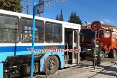 Παραλίγο μεγάλη φωτιά σε λεωφορείο του ΟΑΣΘ