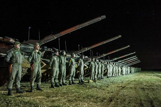 Χαιρετισμός ΥΕΘΑ Δημήτρη Αβραμόπουλου στους συμμετέχοντες στην άσκηση «Νυχτερινή Αστραπή 2013» (Φωτορεπορτάζ) - Φωτογραφία 17