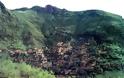 Δείτε ένα χωριό σκαλισμένο στο βουνό!(photos) - Φωτογραφία 2