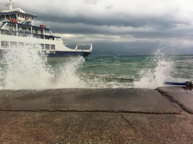 Πάτρα: Καράβια βγήκαν στη... στεριά στο Ρίο! - Δείτε φωτο-video - Φωτογραφία 2