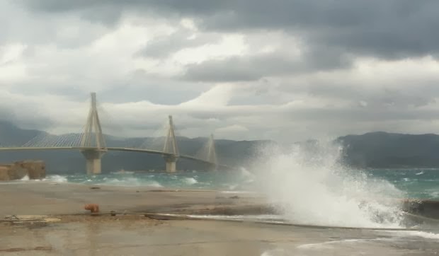 Πάτρα: Καράβια βγήκαν στη... στεριά στο Ρίο! - Δείτε φωτο-video - Φωτογραφία 4