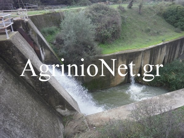 Άνοιξαν τη διώρυγα και πνίγηκε η Σταμνά [Videos - Photos] - Φωτογραφία 17