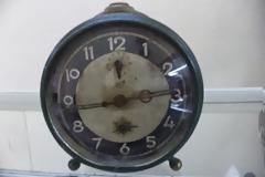 Οι παλαιότεροι ρολογάδες της πόλης διηγούνται ιστορίες με.... ρουμπίνια