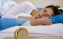 Υγεία: Οι 6 λόγοι που εξηγούν γιατί χρειάζεστε περισσότερο ύπνο