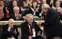 Ολόκληρη η ομιλία του Μίκη Θεοδωράκη στη δημόσια συνεδρία κατά την υποδοχή του  ως επίτιμου μέλους της Ακαδημίας Αθηνών
