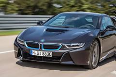 Tο 2016 η BMW M8 με 600 ίππους