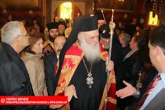 Ανεβάζει τους τόνους ο Αρχιεπίσκοπος: Μίλησε για την Ε.Ε. τις κουλτουριάρικες ιδέες και τα συσσίτια...!!!
