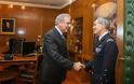 Συνάντηση ΥΕΘΑ Δημήτρη Αβραμόπουλου με τον Ανώτατο Διοικητή Συμμαχικής Διοίκησης Μετασχηματισμού του ΝΑΤΟ - Φωτογραφία 1